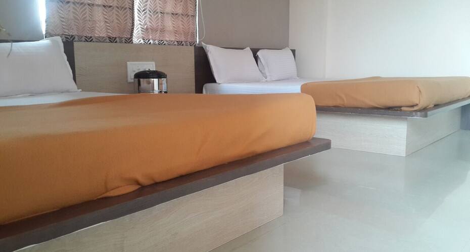 Hotel Somnath Athithigrah, Somnath 3